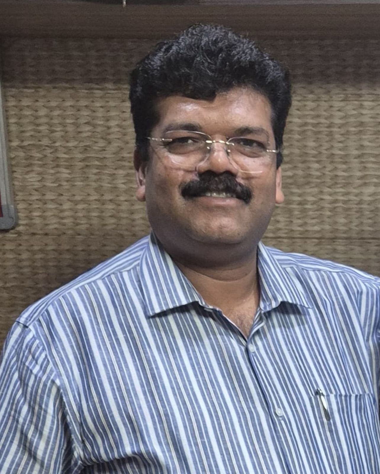 Dr.VISHNUVARDHANA DEVELA NAIK